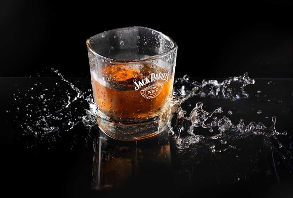 Comment découvrir les secrets de la distillation du whisky en Écosse ?