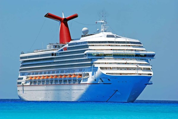 Comment organiser une croisière surprise pour un anniversaire ou une occasion spéciale ?